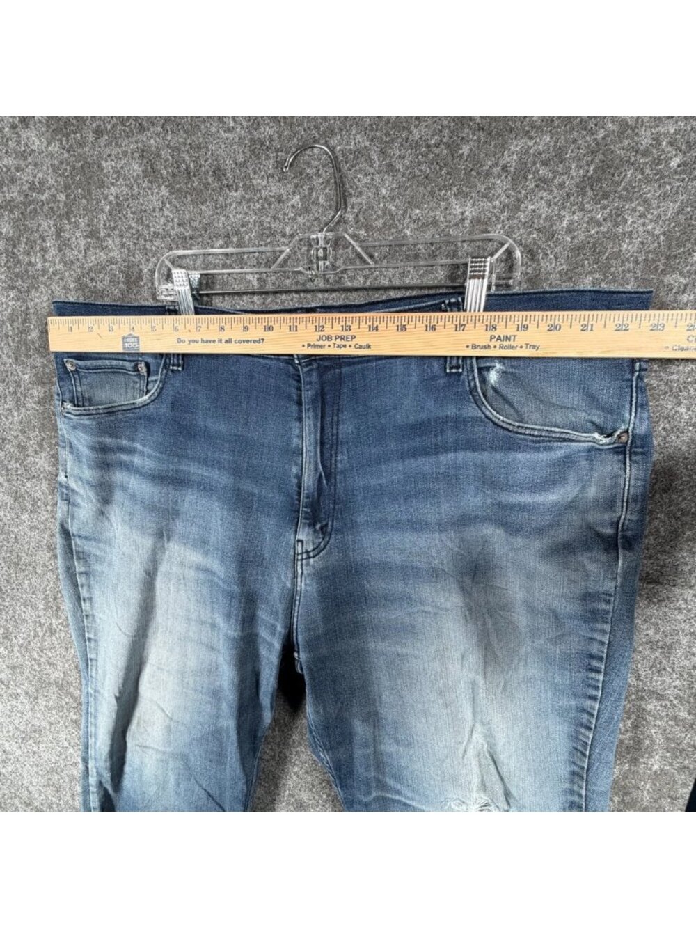Levi's 559 Relaxed Straight Fit Jeans Mens 46x32 Blue Acid Wash Distressed Knee - Picture 12 of 16